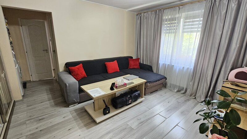 Drumul Gazarului sector 4, apartament 2 camere, 2/4, mobilat si utilat